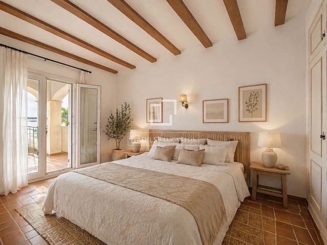 7 soverom Villa til salgs i Calafell med garasje - € 1 490 000 (Ref: 9566715)