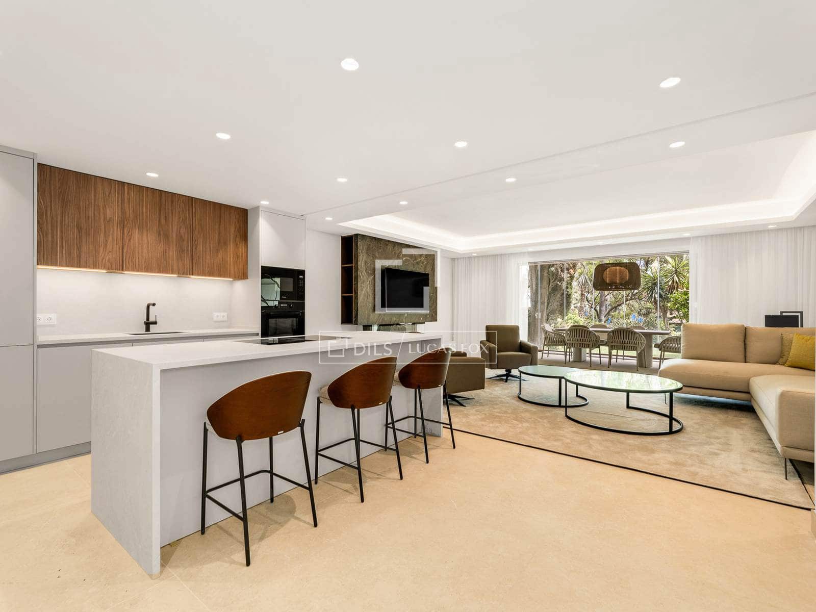 4 soveværelse Villa til salg i Benamara med swimmingpool garage - € 2.599.000 (Ref: 9569225)