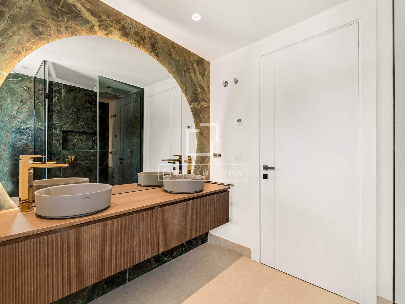 4 soveværelse Villa til salg i Benamara med swimmingpool garage - € 2.599.000 (Ref: 9569225)