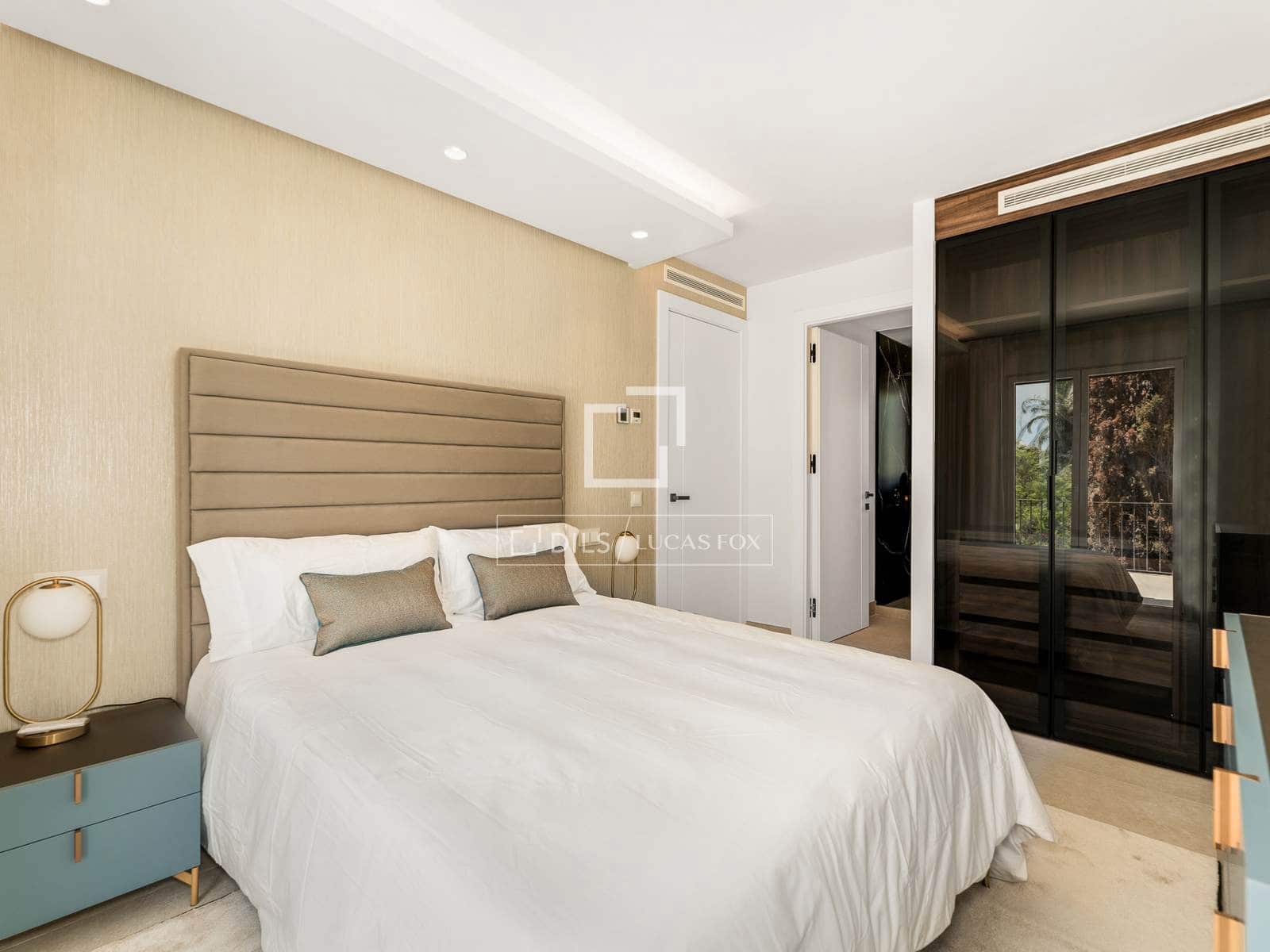 4 soveværelse Villa til salg i Benamara med swimmingpool garage - € 2.599.000 (Ref: 9569225)