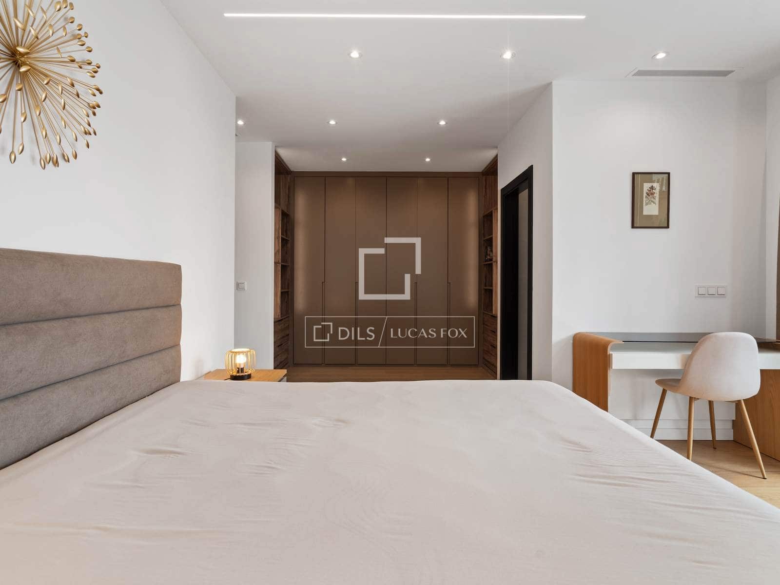 5 soveværelse Villa til salg i El Paraiso med swimmingpool garage - € 4.150.000 (Ref: 9569226)