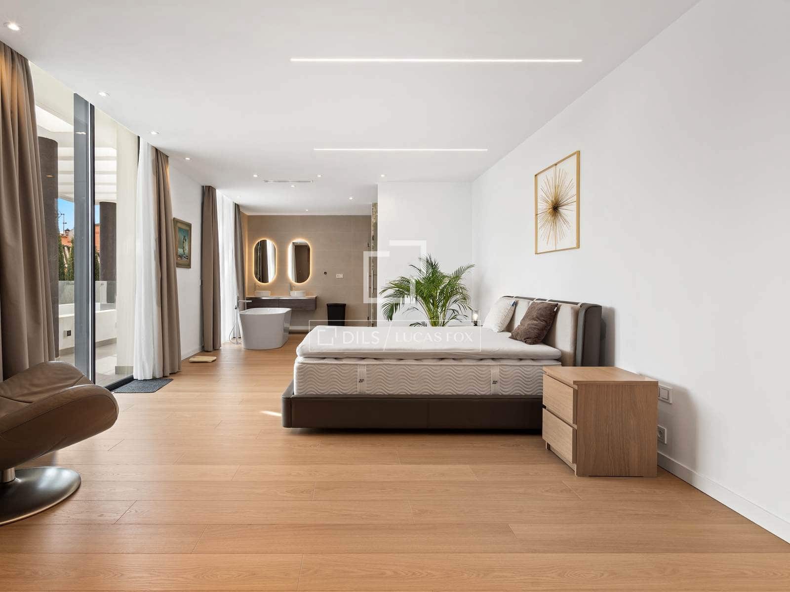 5 soveværelse Villa til salg i El Paraiso med swimmingpool garage - € 4.150.000 (Ref: 9569226)