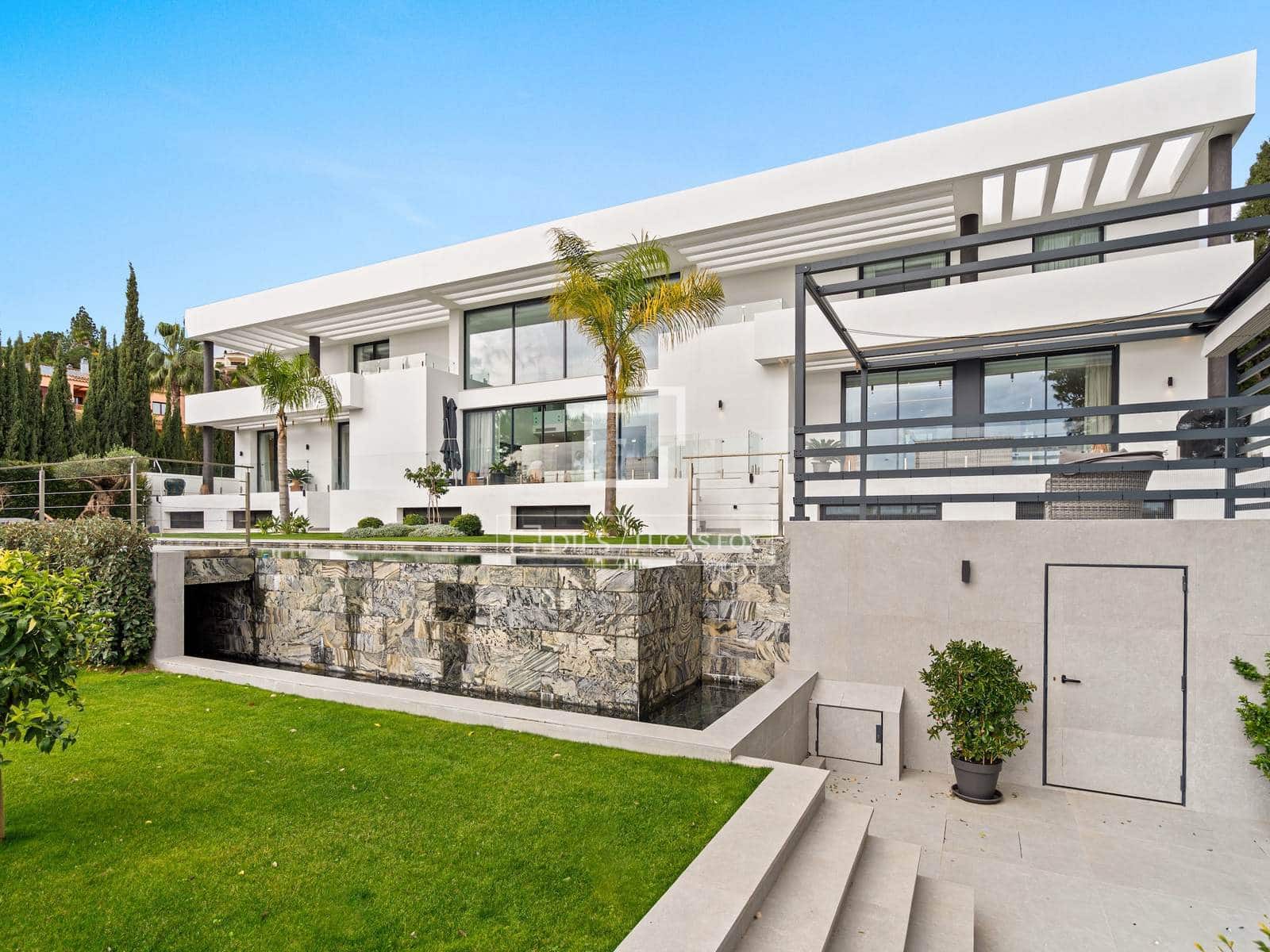 5 soveværelse Villa til salg i El Paraiso med swimmingpool garage - € 4.150.000 (Ref: 9569226)