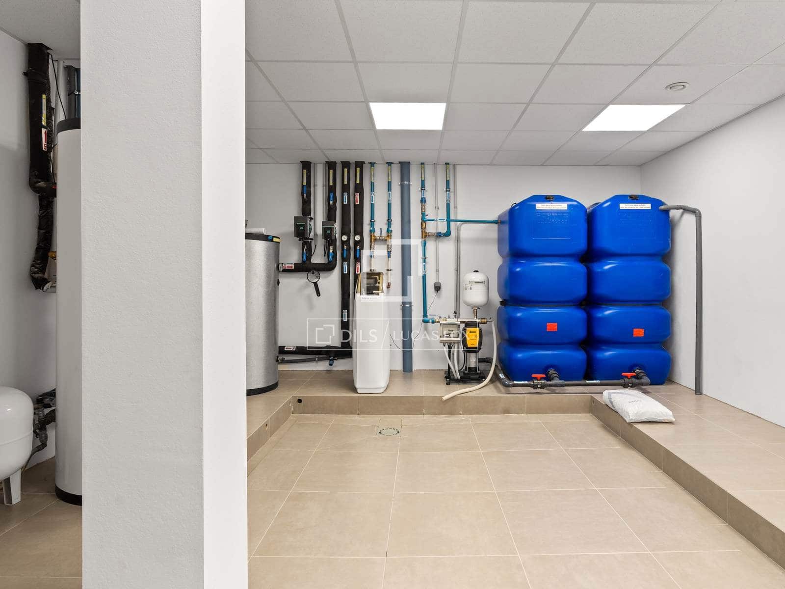 5 soveværelse Villa til salg i El Paraiso med swimmingpool garage - € 4.150.000 (Ref: 9569226)