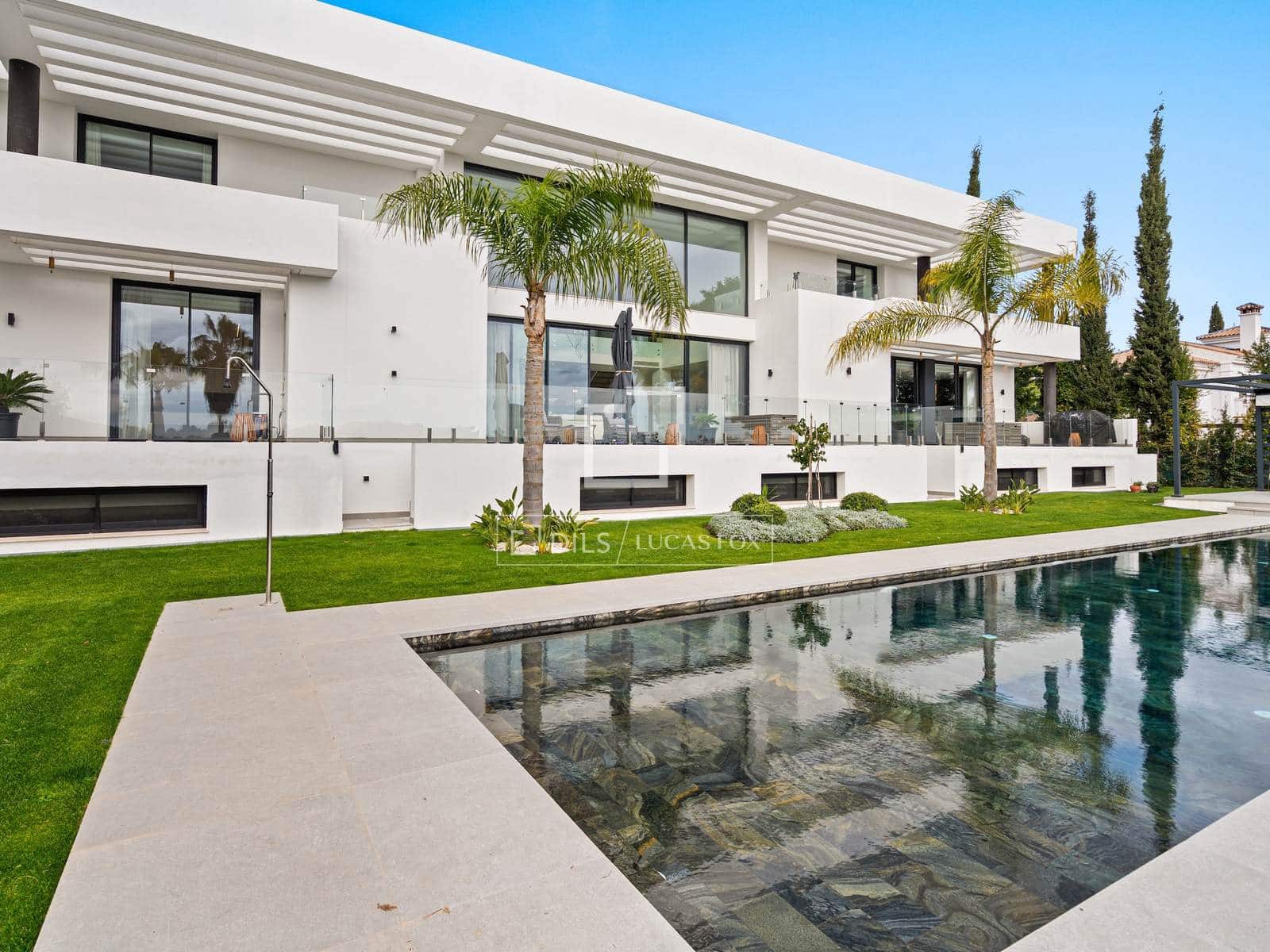 5 soveværelse Villa til salg i El Paraiso med swimmingpool garage - € 4.150.000 (Ref: 9569226)