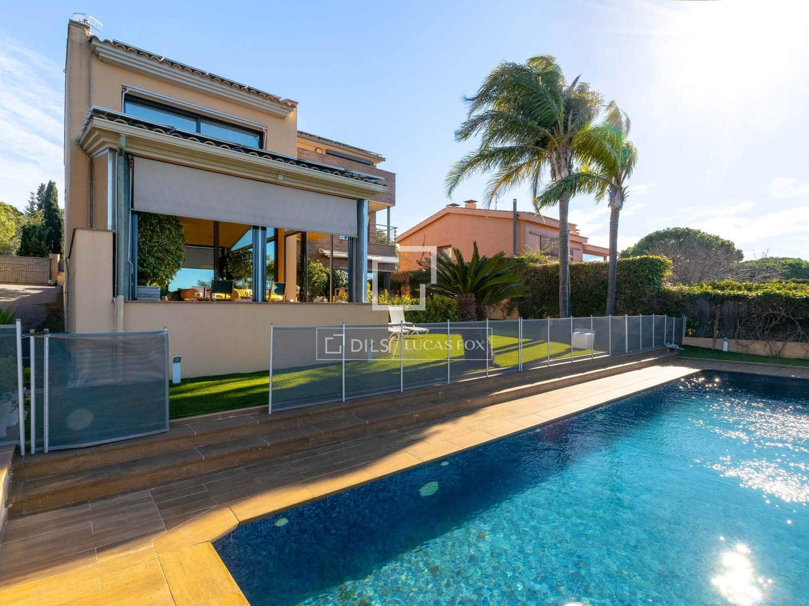 6 slaapkamer Villa te koop in Sant Vicenc de Montalt met zwembad garage - € 1.550.000 (Ref: 9569406)