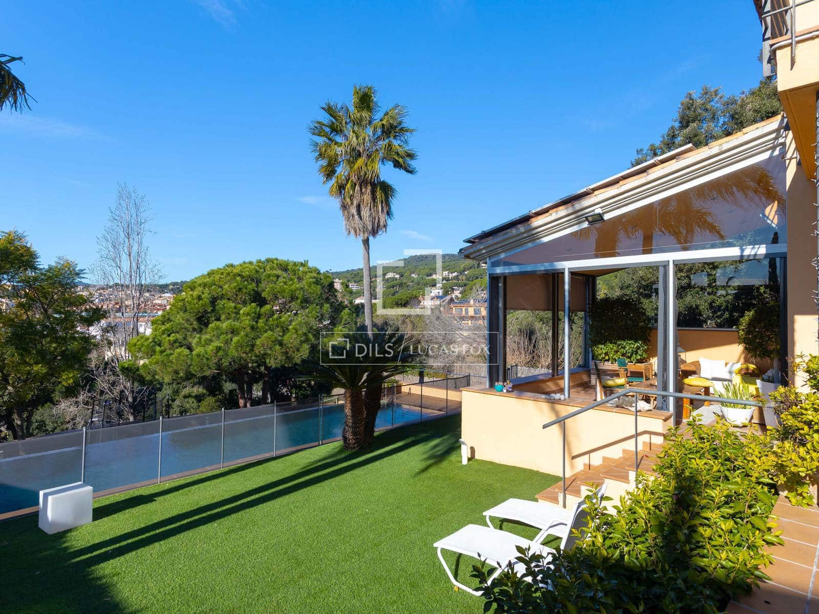 6 slaapkamer Villa te koop in Sant Vicenc de Montalt met zwembad garage - € 1.550.000 (Ref: 9569406)