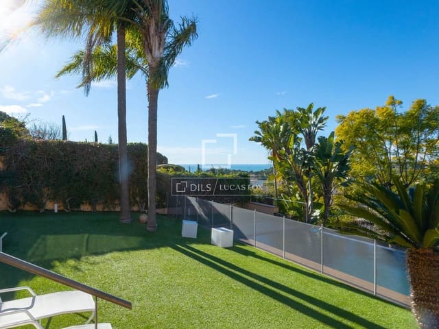 6 slaapkamer Villa te koop in Sant Vicenç de Montalt met zwembad garage - € 1.550.000 (Ref: 9569406)