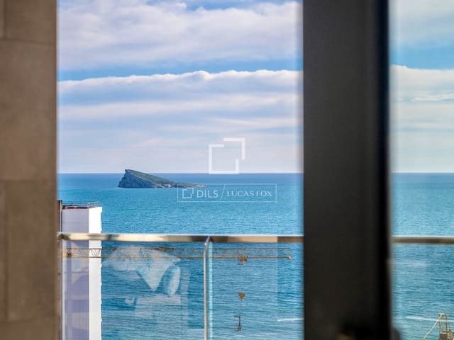 3 soveværelse Lejlighed til salg i Benidorm med swimmingpool garage - € 1.150.000 (Ref: 9569924)