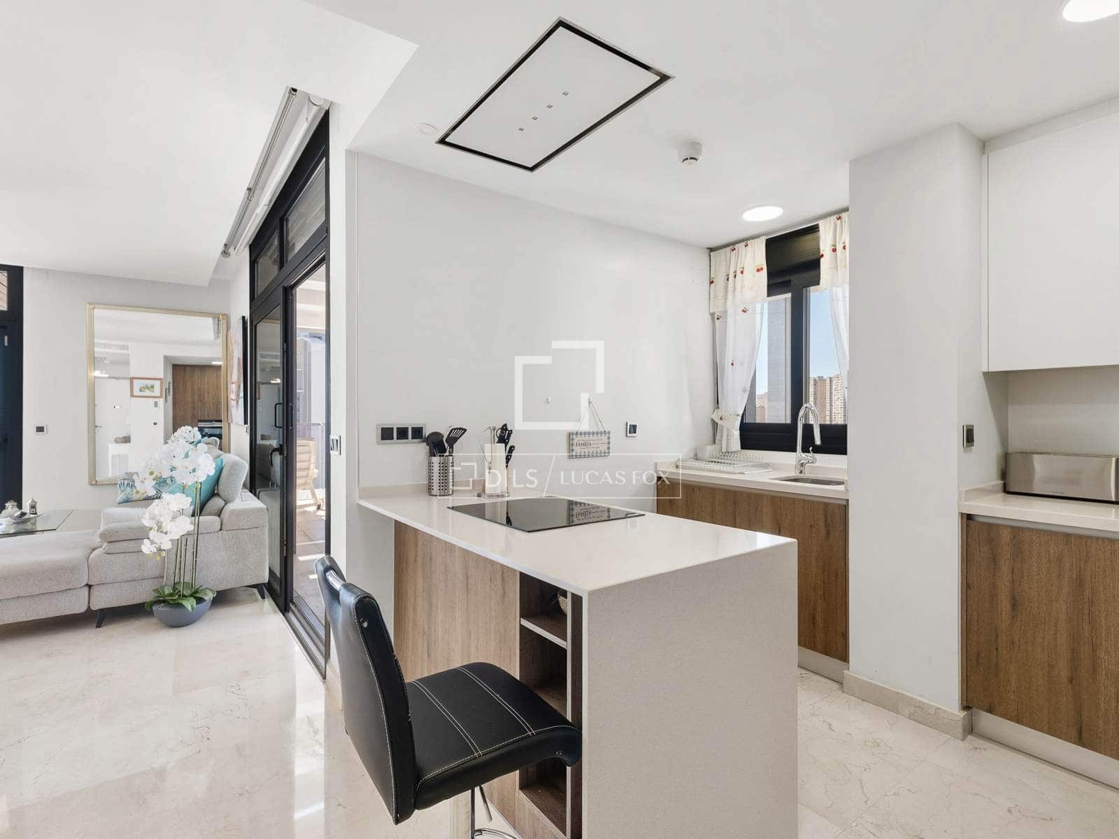 3 soveværelse Lejlighed til salg i Benidorm med swimmingpool garage - € 1.150.000 (Ref: 9569924)