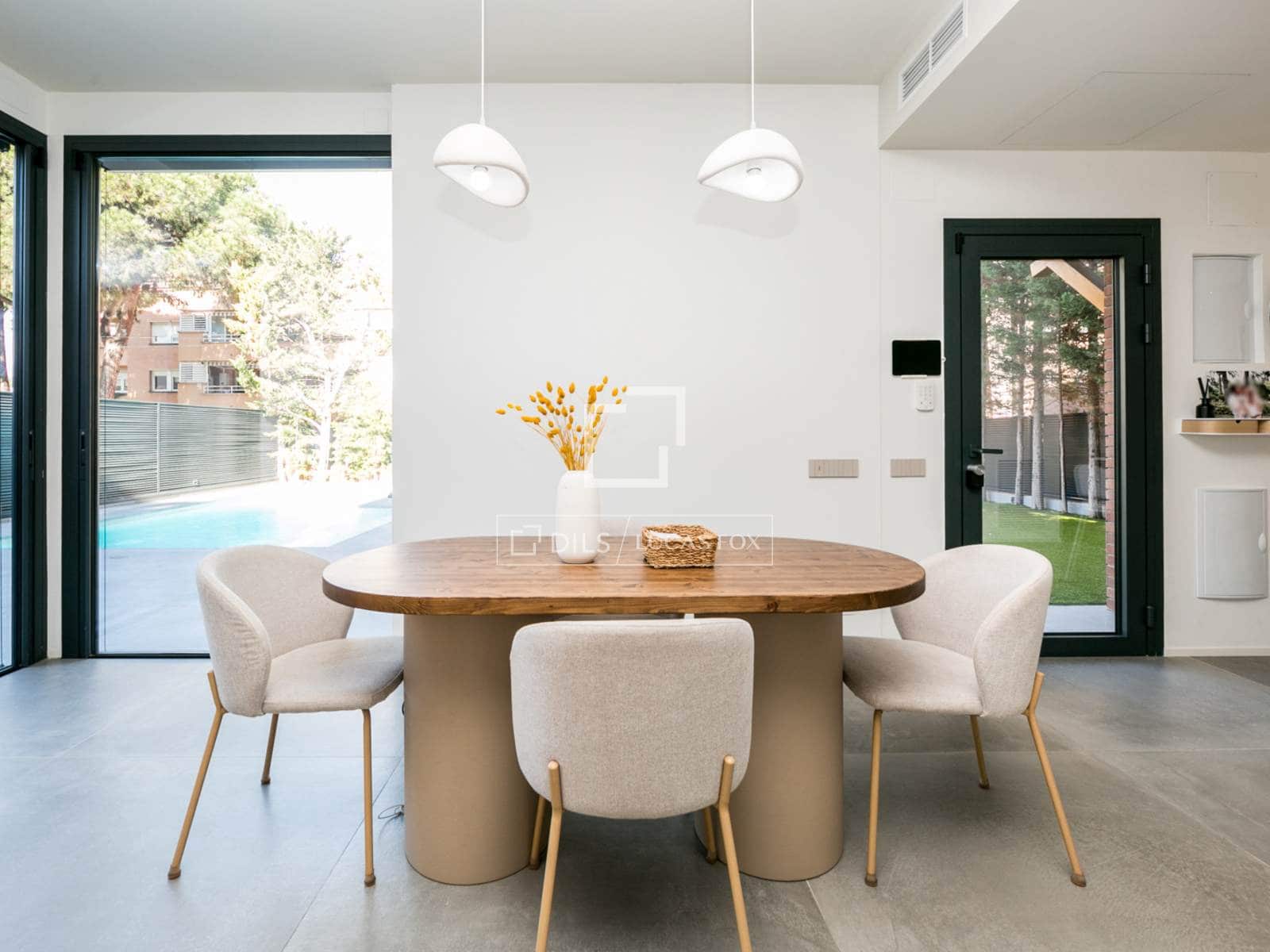 3 soveværelse Villa til salg i Gava med swimmingpool garage - € 1.280.000 (Ref: 9570052)