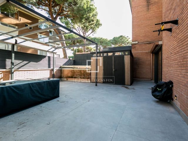3 soveværelse Villa til salg i Gavà med swimmingpool garage - € 1.280.000 (Ref: 9570052)