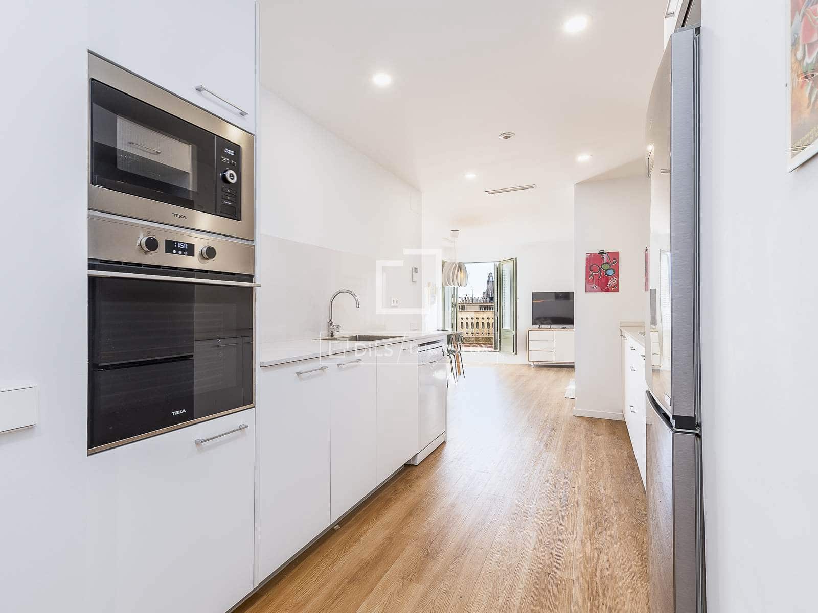 2 makuuhuone Huoneisto myytävänä paikassa Barcelona kaupunki - 990 000 € (Ref: 9570054)