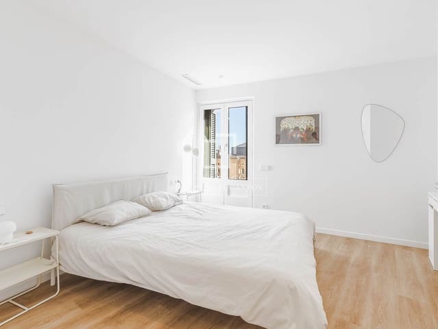 2 makuuhuone Huoneisto myytävänä paikassa Barcelona kaupunki - 990 000 € (Ref: 9570054)