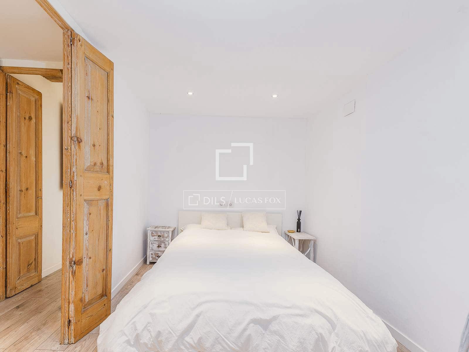 2 soveværelse Lejlighed til salg i Barcelona by - € 395.000 (Ref: 9570187)