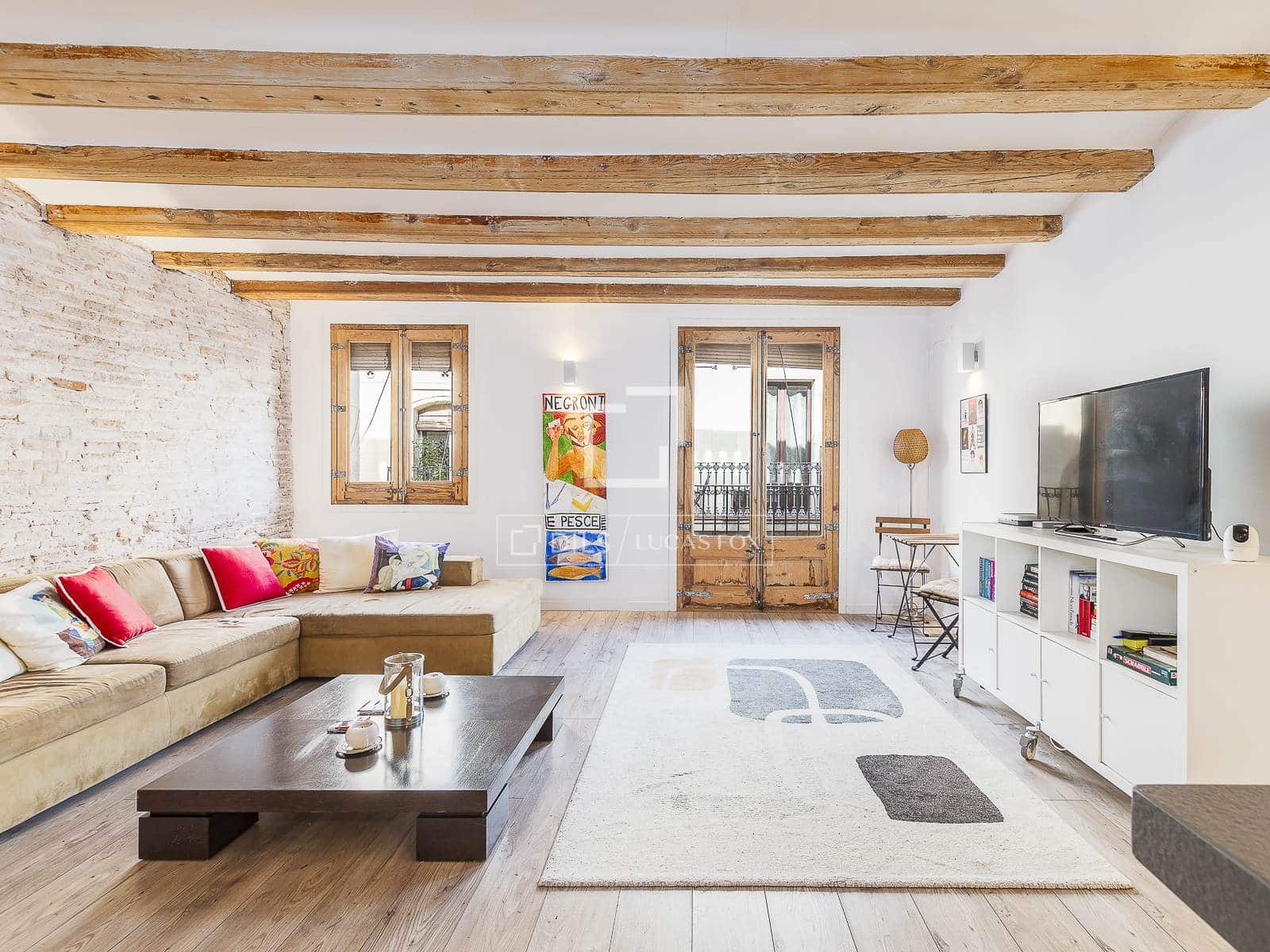 2 soveværelse Lejlighed til salg i Barcelona by - € 395.000 (Ref: 9570187)