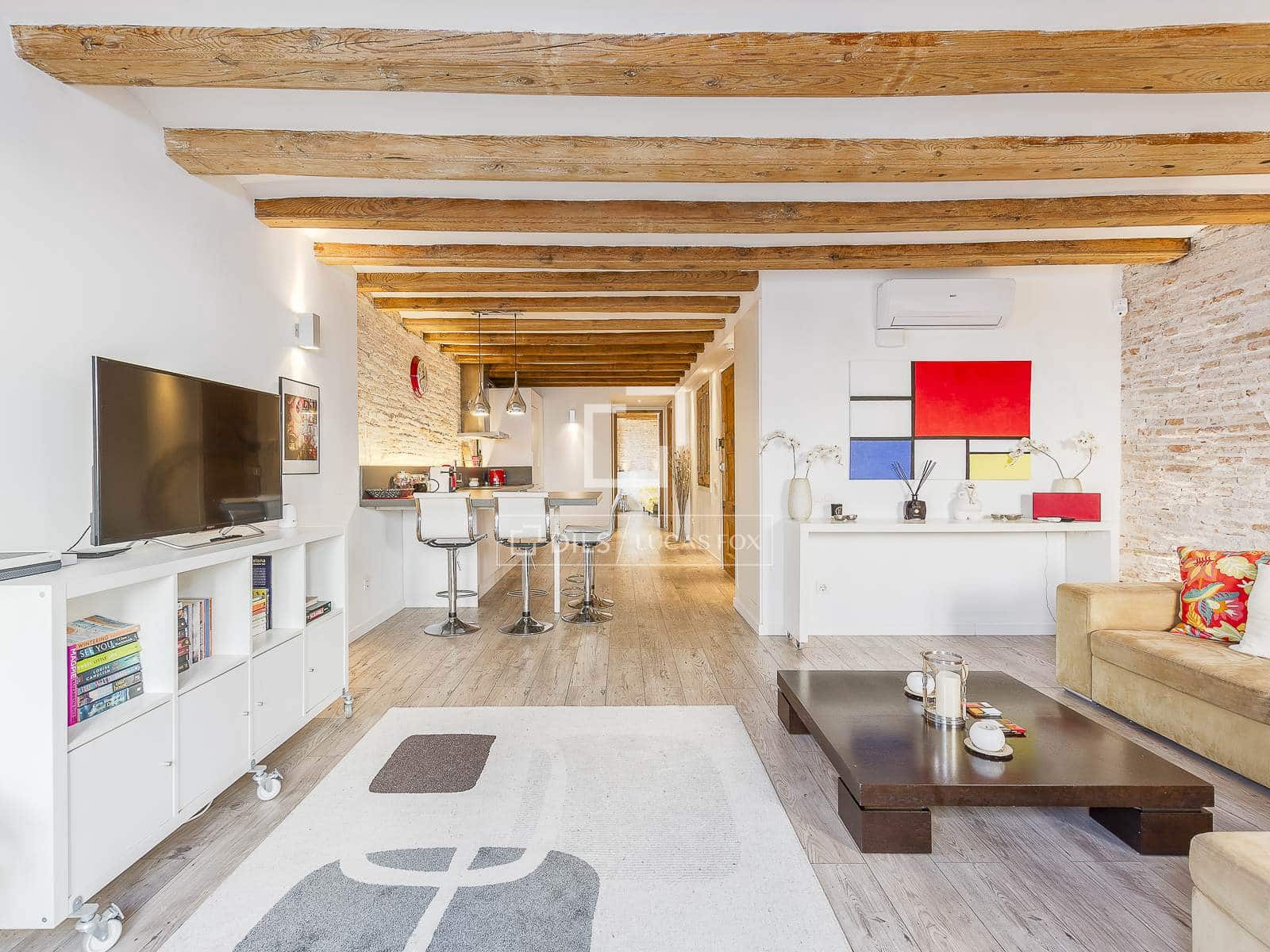 2 soveværelse Lejlighed til salg i Barcelona by - € 395.000 (Ref: 9570187)