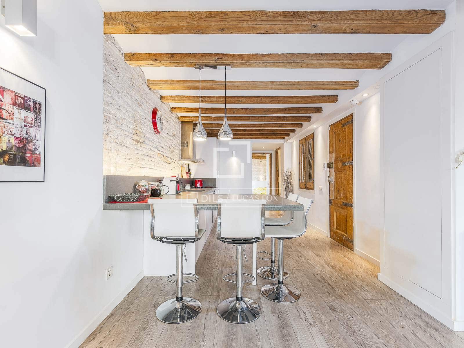 2 soveværelse Lejlighed til salg i Barcelona by - € 395.000 (Ref: 9570187)