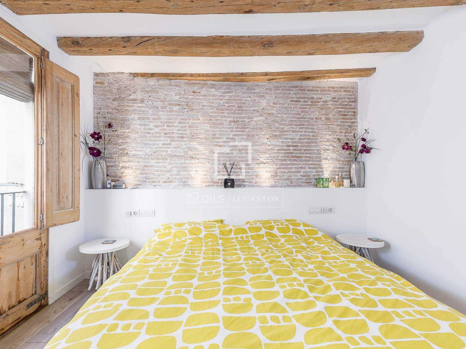 2 soveværelse Lejlighed til salg i Barcelona by - € 395.000 (Ref: 9570187)