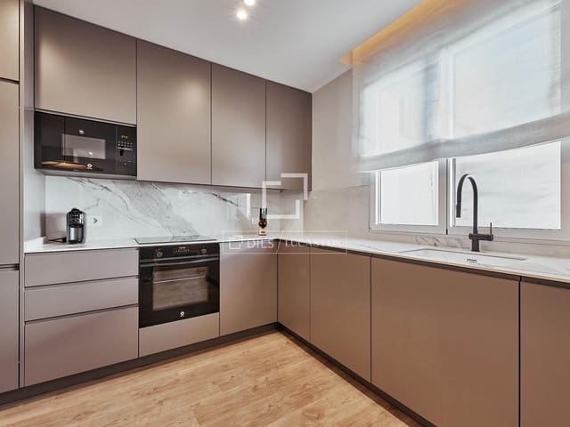 4 soveværelse Lejlighed til salg i Ibiza, Madrid by - € 1.379.000 (Ref: 9571575)