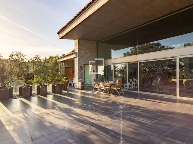 3 chambre Villa/Maison à vendre à Sagunto / Sagunt avec piscine - 2 300 000 € (Ref: 9571576)