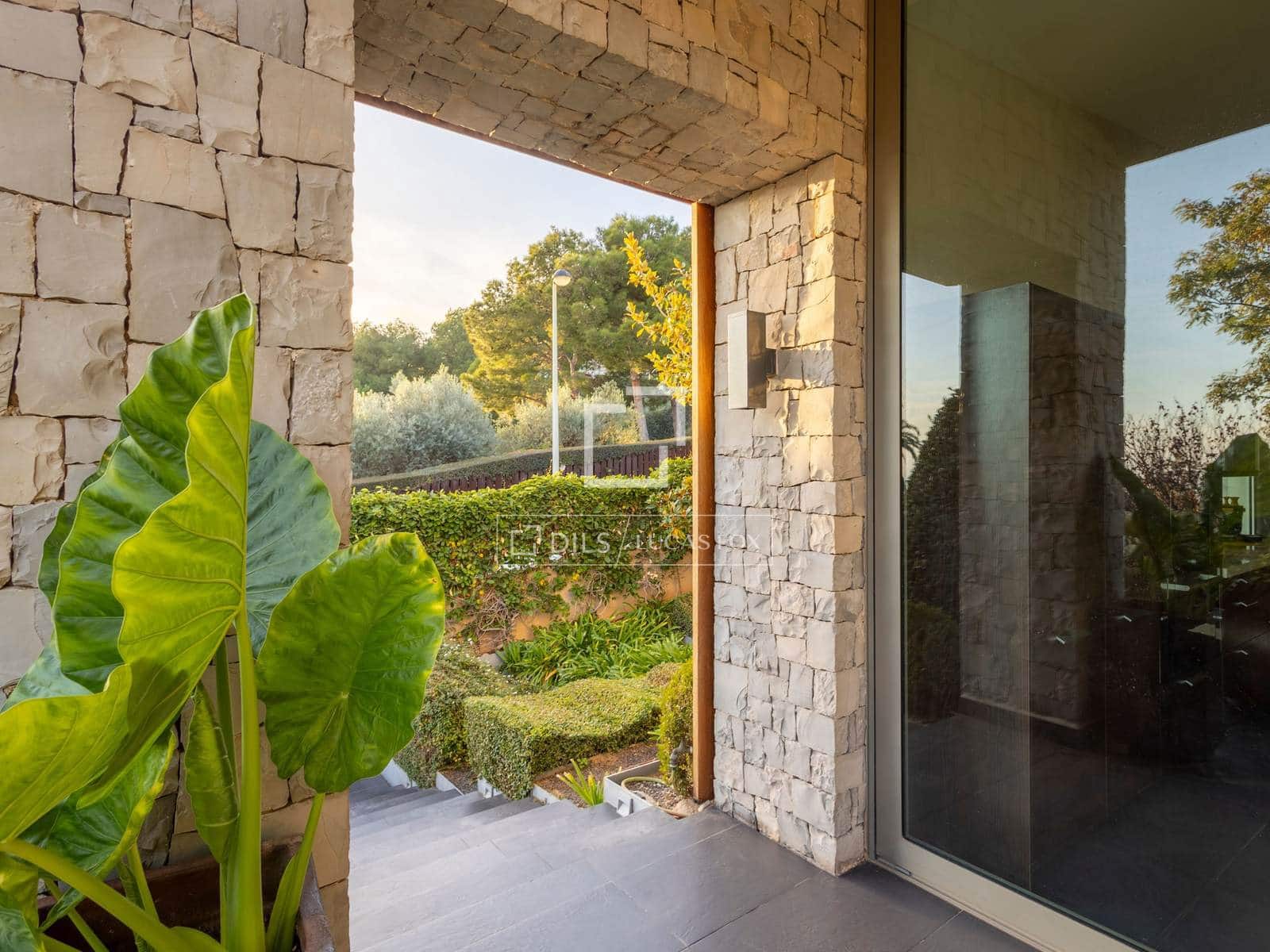 3 chambre Villa/Maison à vendre à Sagunto / Sagunt avec piscine - 2 300 000 € (Ref: 9571576)