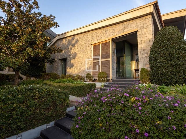 3 chambre Villa/Maison à vendre à Sagunto / Sagunt avec piscine - 2 300 000 € (Ref: 9571576)