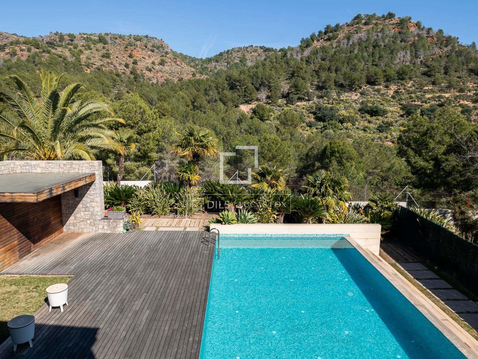 3 soveværelse Villa til salg i Sagunto / Sagunt med swimmingpool - € 2.300.000 (Ref: 9571576)