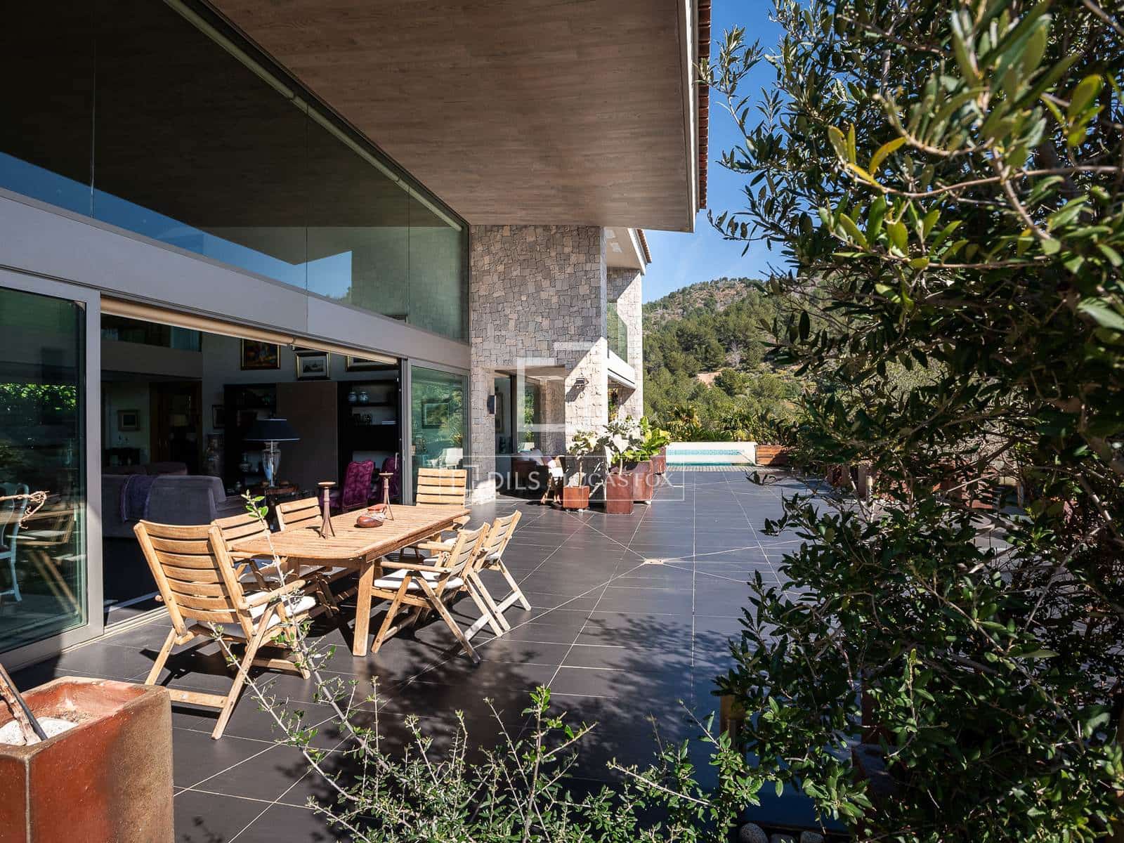 3 soveværelse Villa til salg i Sagunto / Sagunt med swimmingpool - € 2.300.000 (Ref: 9571576)