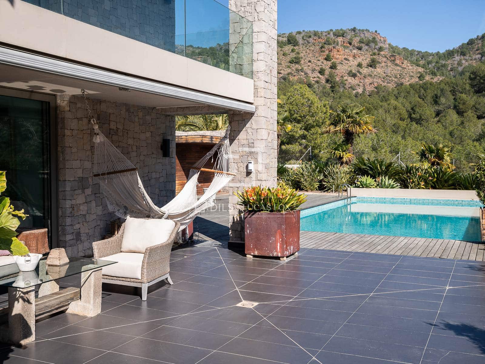 3 soveværelse Villa til salg i Sagunto / Sagunt med swimmingpool - € 2.300.000 (Ref: 9571576)