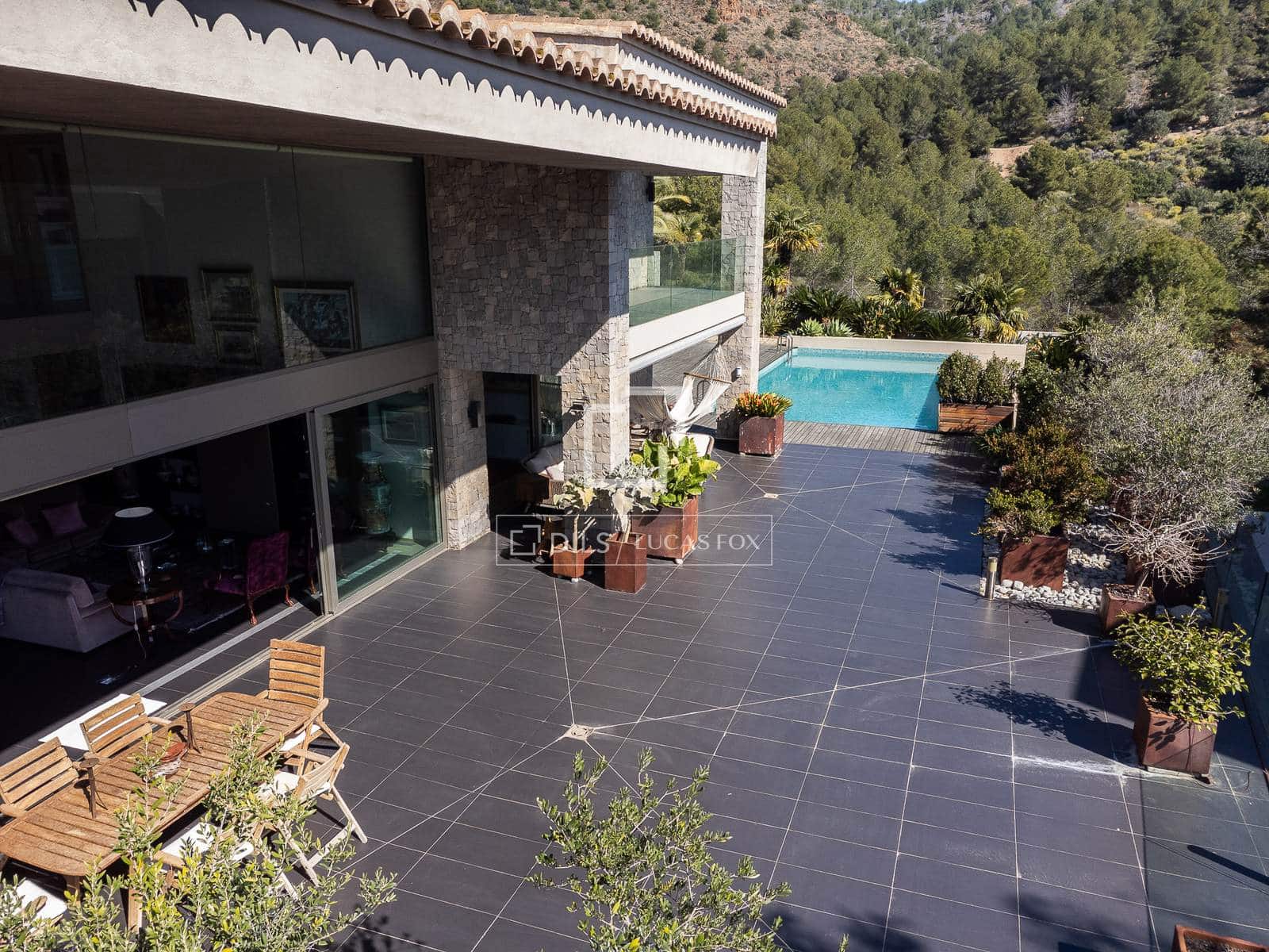 3 soveværelse Villa til salg i Sagunto / Sagunt med swimmingpool - € 2.300.000 (Ref: 9571576)