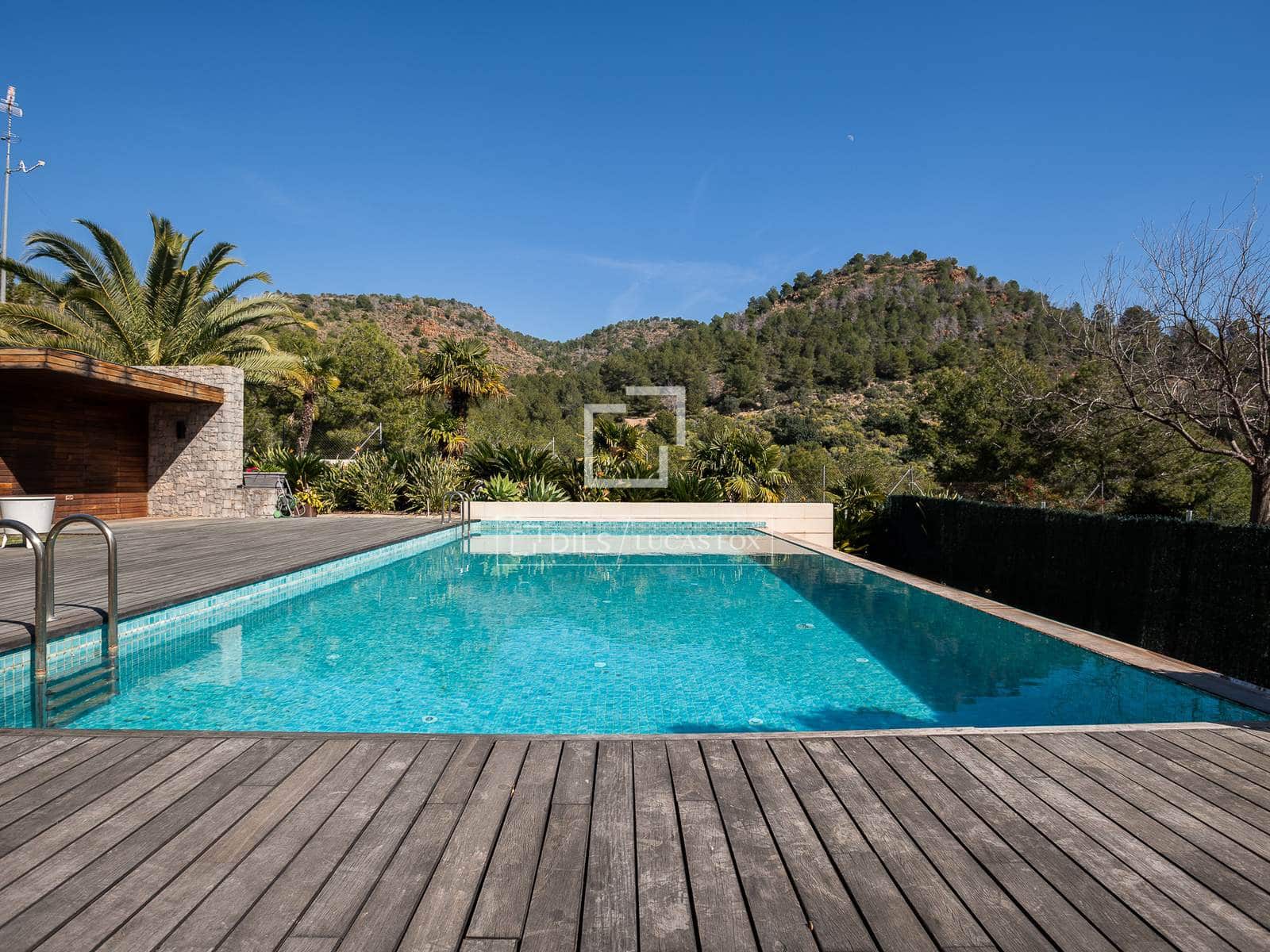 3 soveværelse Villa til salg i Sagunto / Sagunt med swimmingpool - € 2.300.000 (Ref: 9571576)