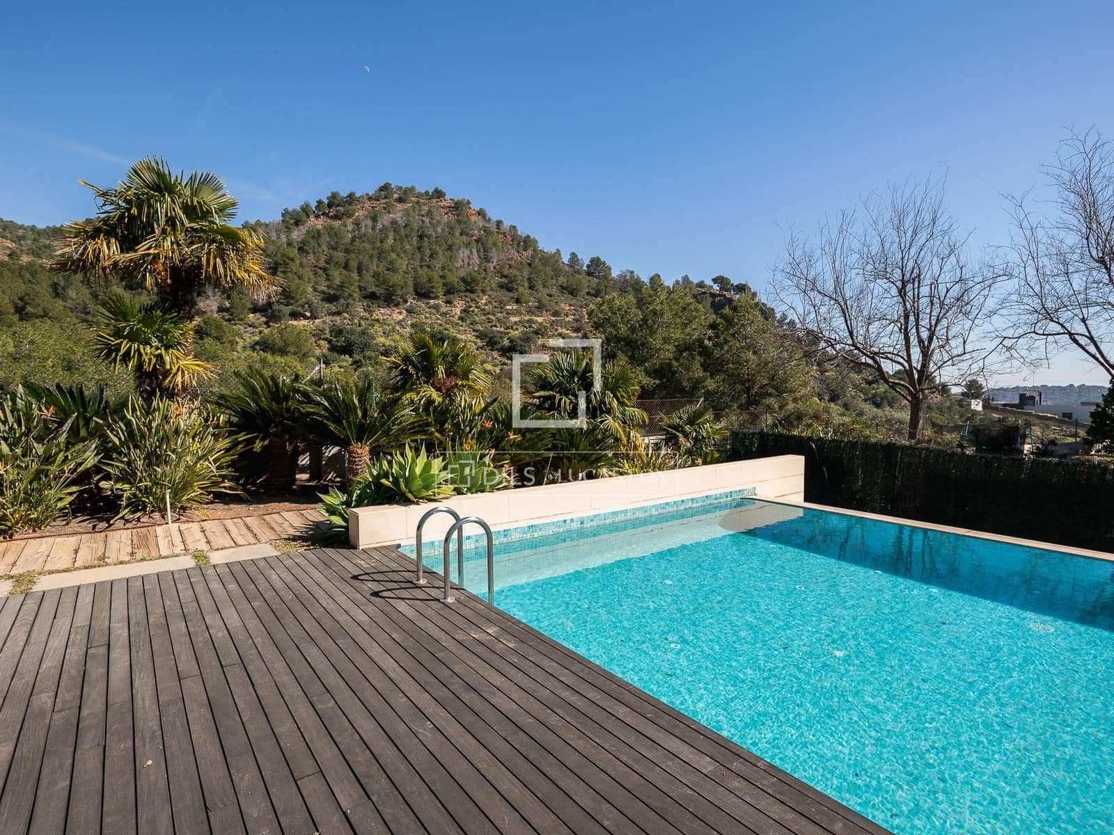 3 soveværelse Villa til salg i Sagunto / Sagunt med swimmingpool - € 2.300.000 (Ref: 9571576)
