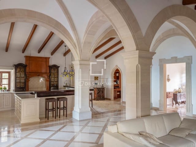 3 slaapkamer Villa te koop in Alcúdia met zwembad garage - € 7.500.000 (Ref: 9571577)