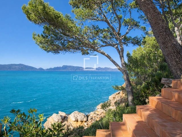 3 slaapkamer Villa te koop in Alcúdia met zwembad garage - € 7.500.000 (Ref: 9571577)