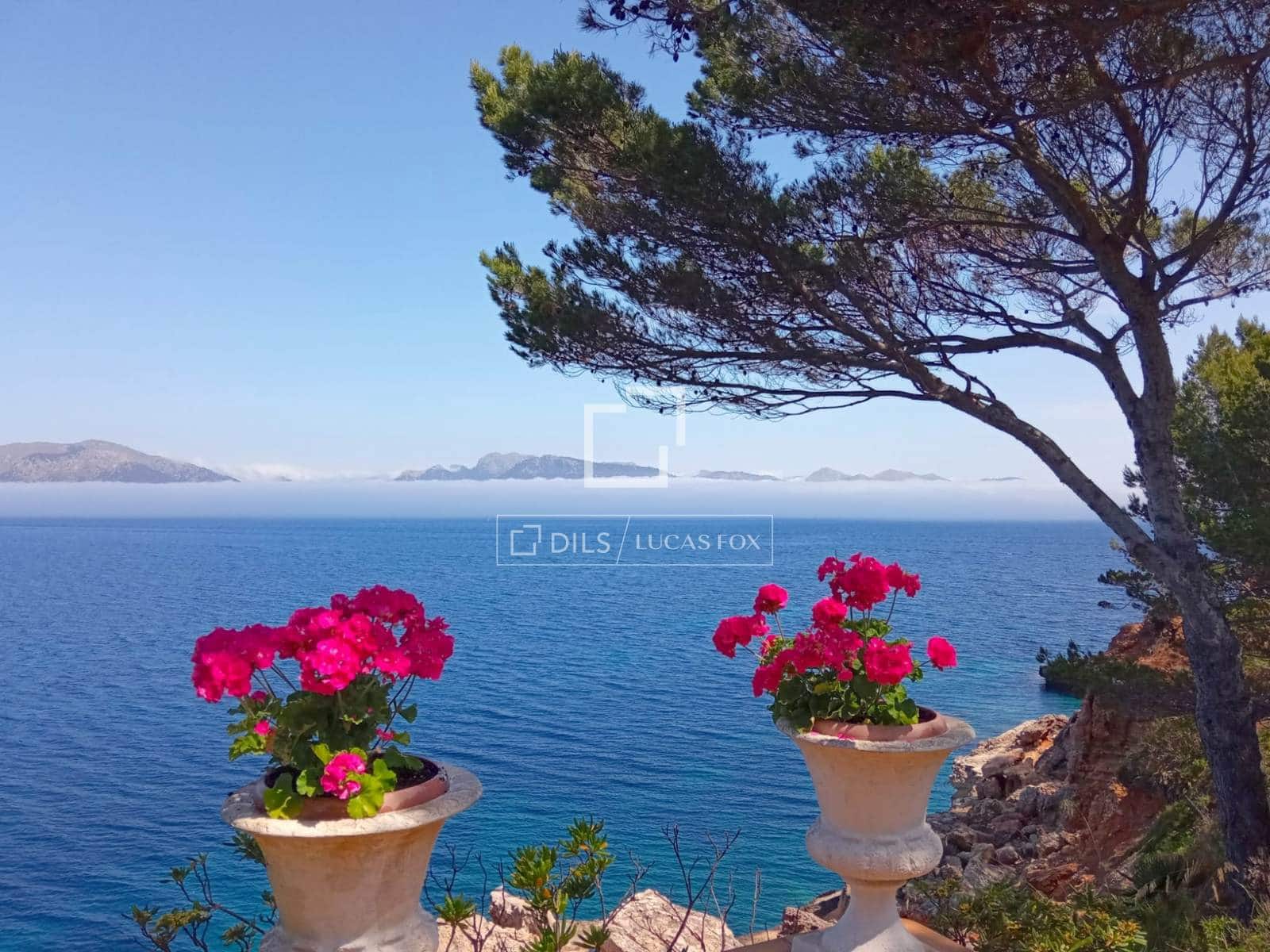 3 soverom Villa til salgs i Alcudia med svømmebasseng garasje - € 7 500 000 (Ref: 9571577)