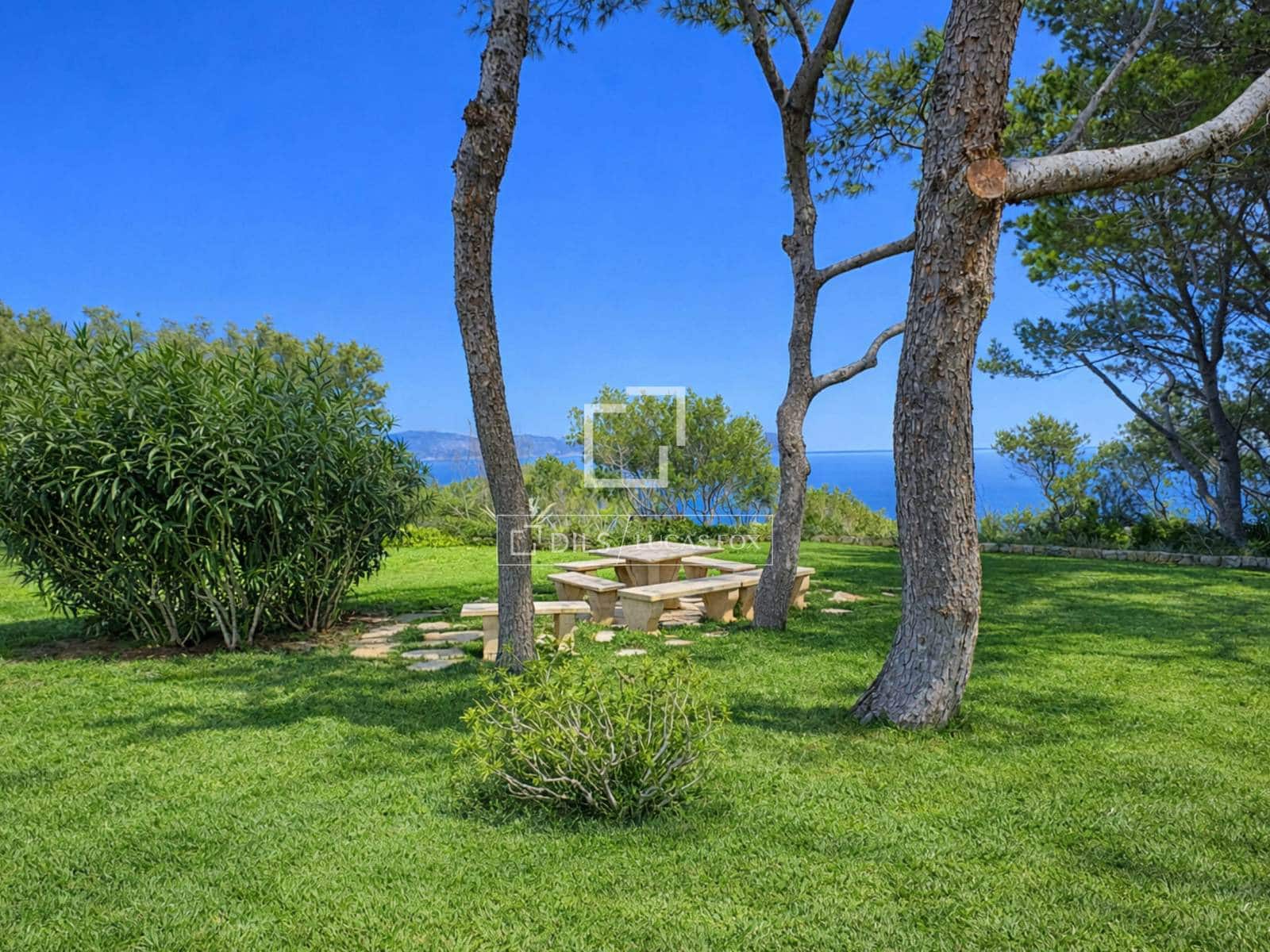 3 soverom Villa til salgs i Alcudia med svømmebasseng garasje - € 7 500 000 (Ref: 9571577)