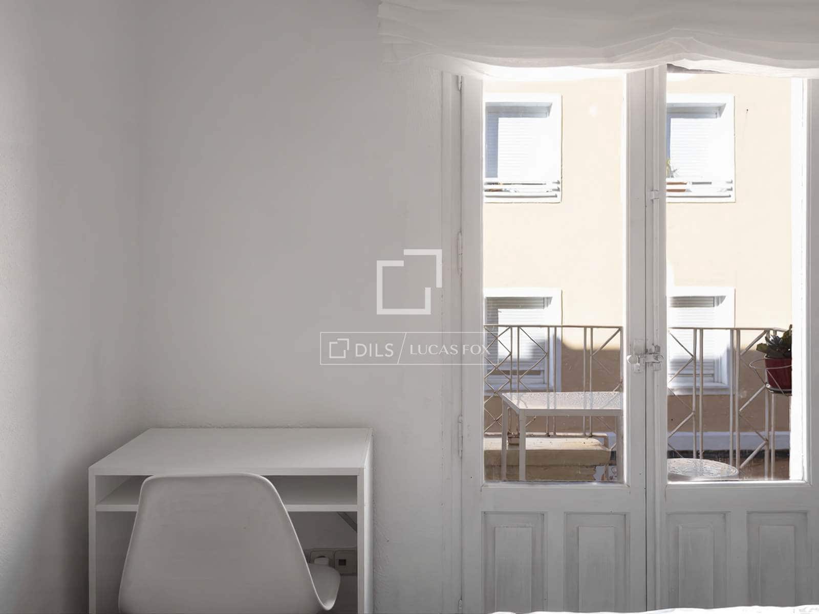 4 soveværelse Lejlighed til leje i Madrid by - € 2.700 (Ref: 9571907)