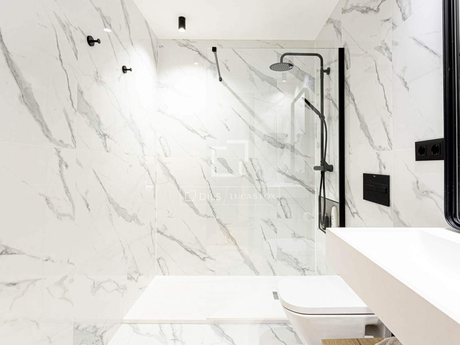 2 slaapkamer Penthouse te koop in Barcelona stad - € 795.000 (Ref: 9572099)