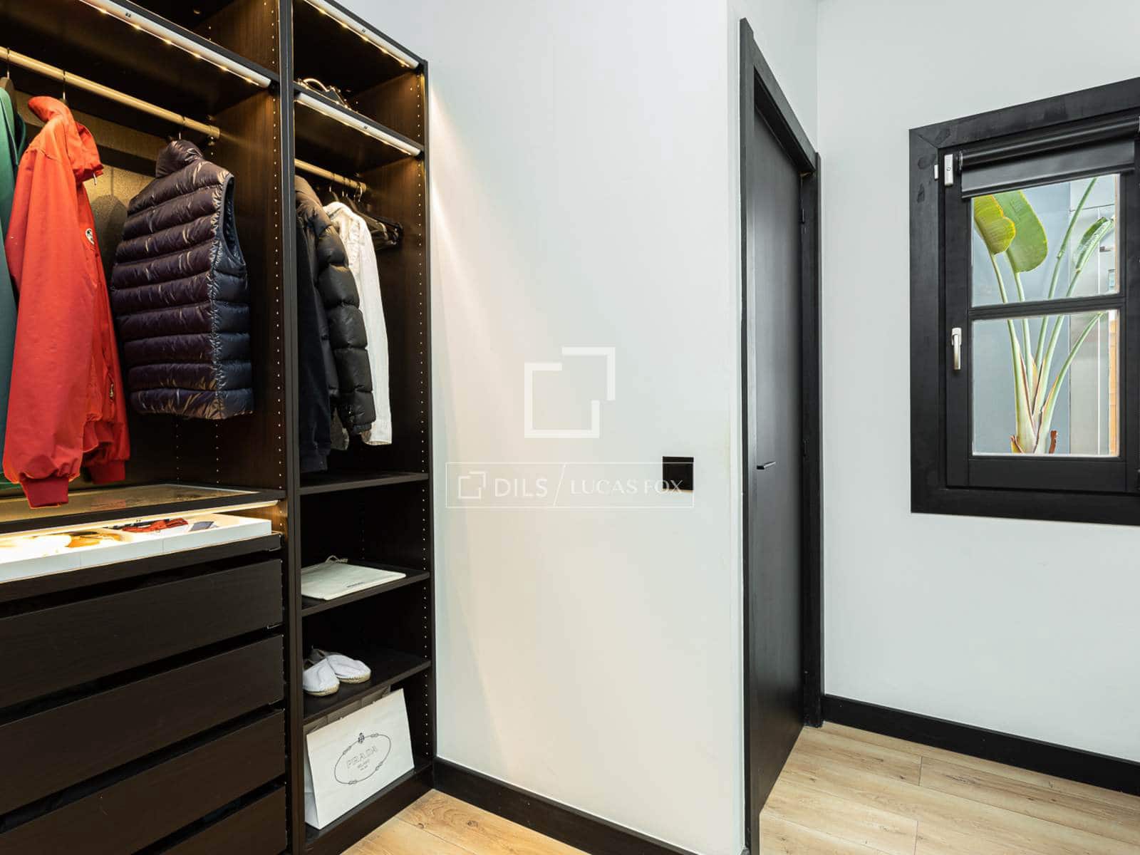 2 slaapkamer Penthouse te koop in Barcelona stad - € 795.000 (Ref: 9572099)