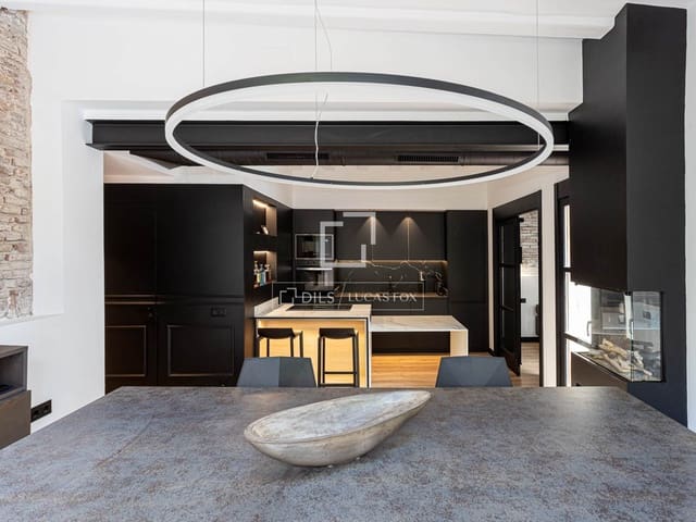 2 quarto Penthouse para venda em Barcelona cidade - 795 000 € (Ref: 9572099)