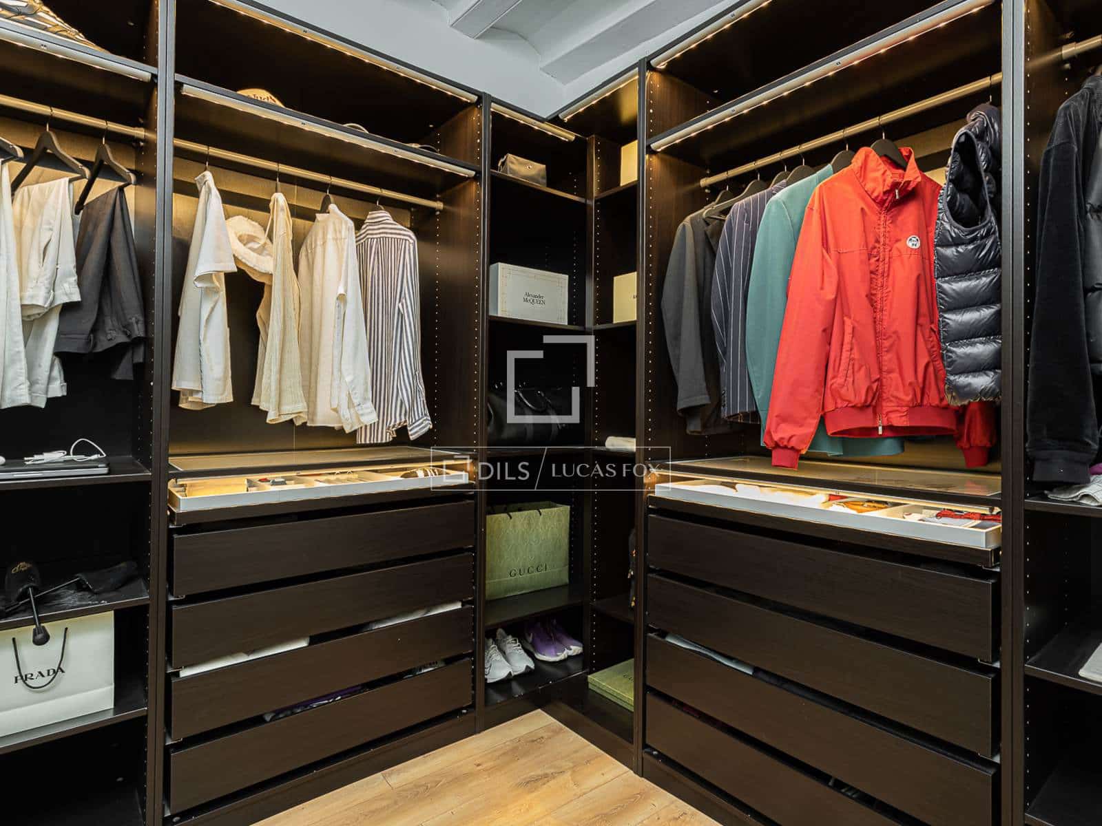 2 slaapkamer Penthouse te koop in Barcelona stad - € 795.000 (Ref: 9572099)