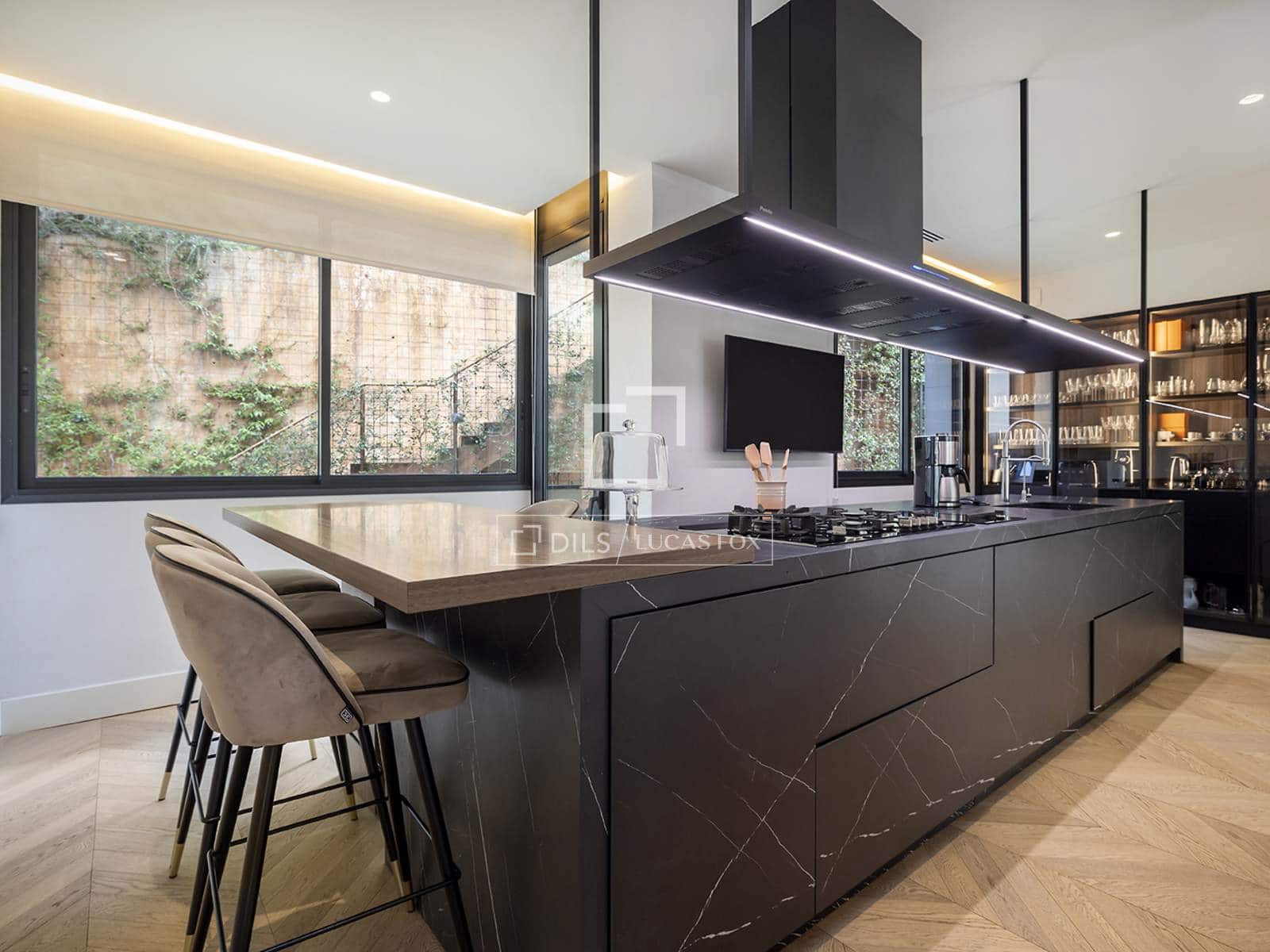 5 soveværelse Villa til salg i Barcelona by med swimmingpool - € 5.350.000 (Ref: 9572100)