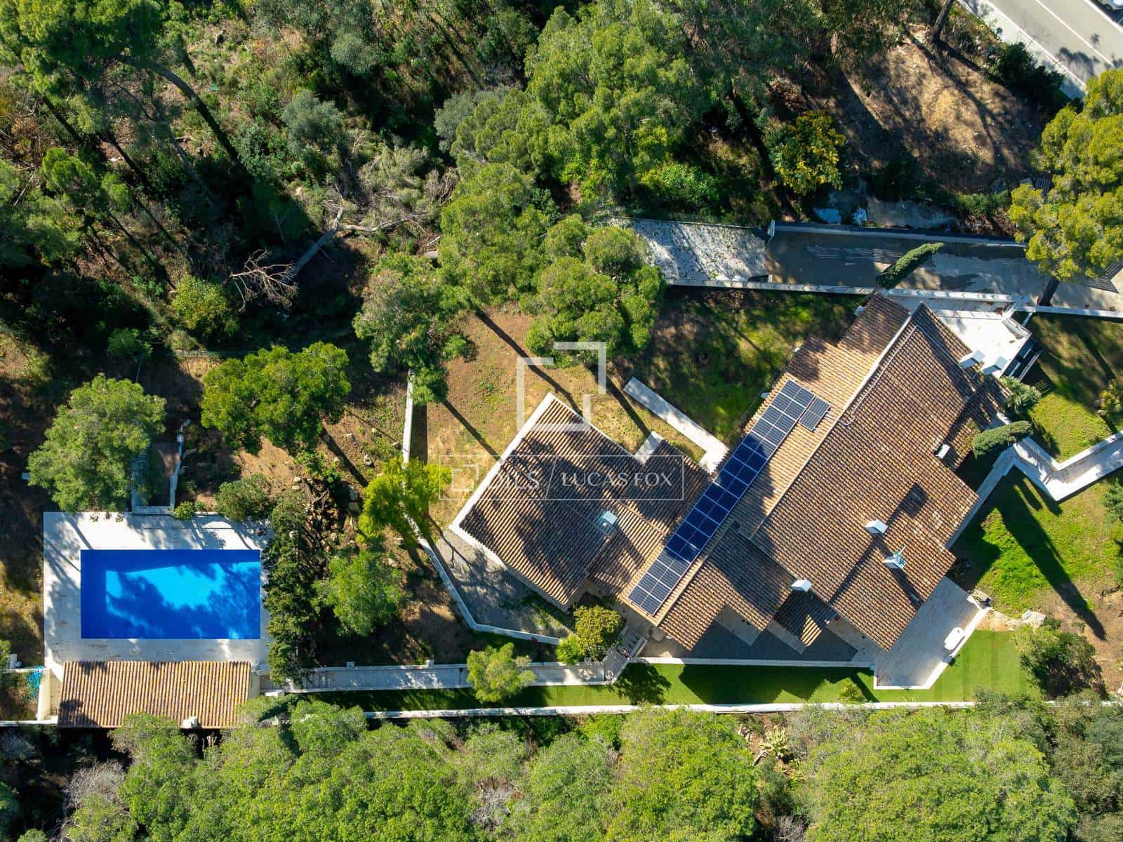 8 soverom Villa til salgs i Cabrera de Mar med svømmebasseng garasje - € 1 890 000 (Ref: 9572101)