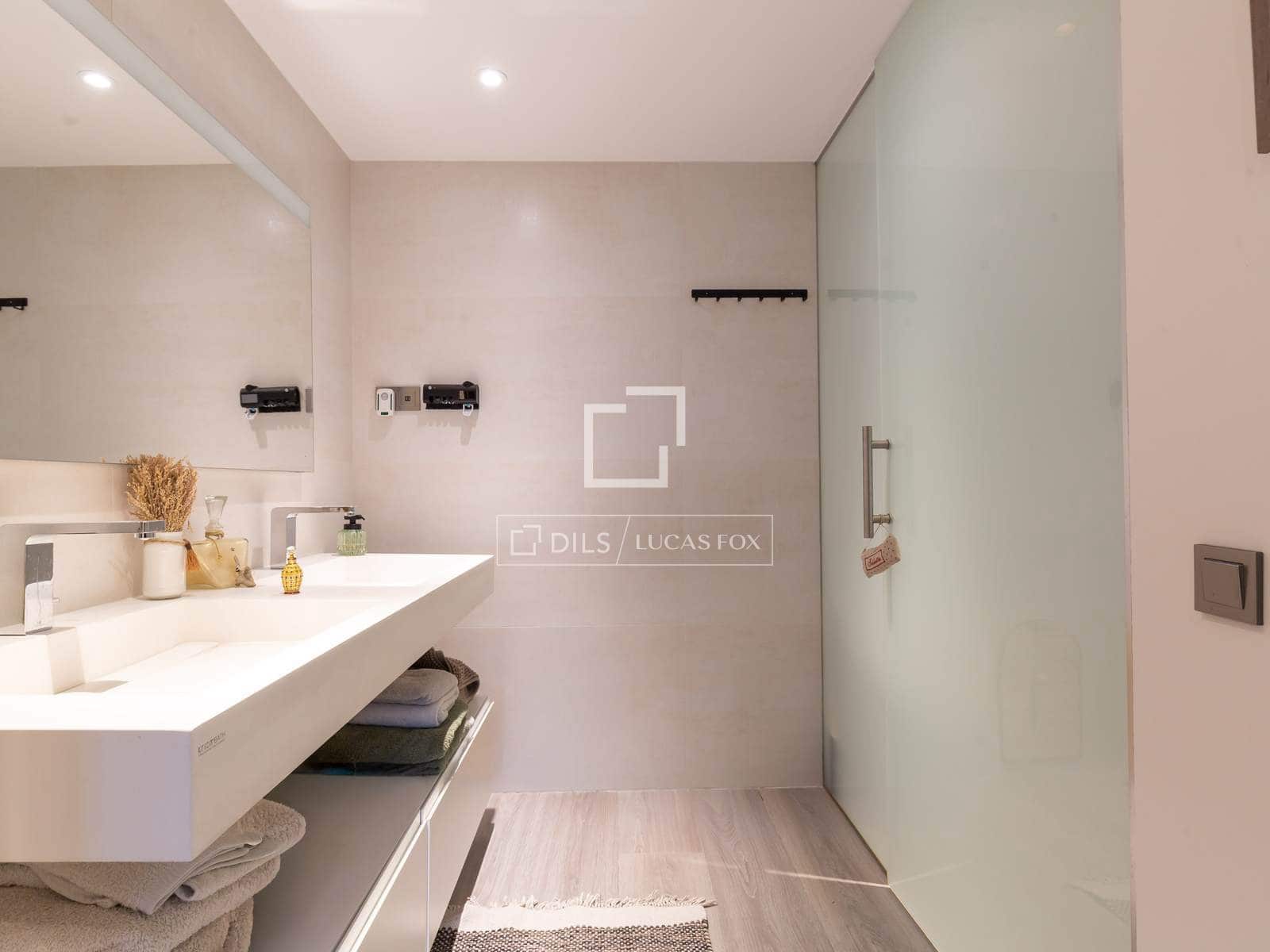 4 Zimmer Apartment zu vermieten in Esplugues de Llobregat mit Pool Garage - 5.000 € (Ref: 9572102)