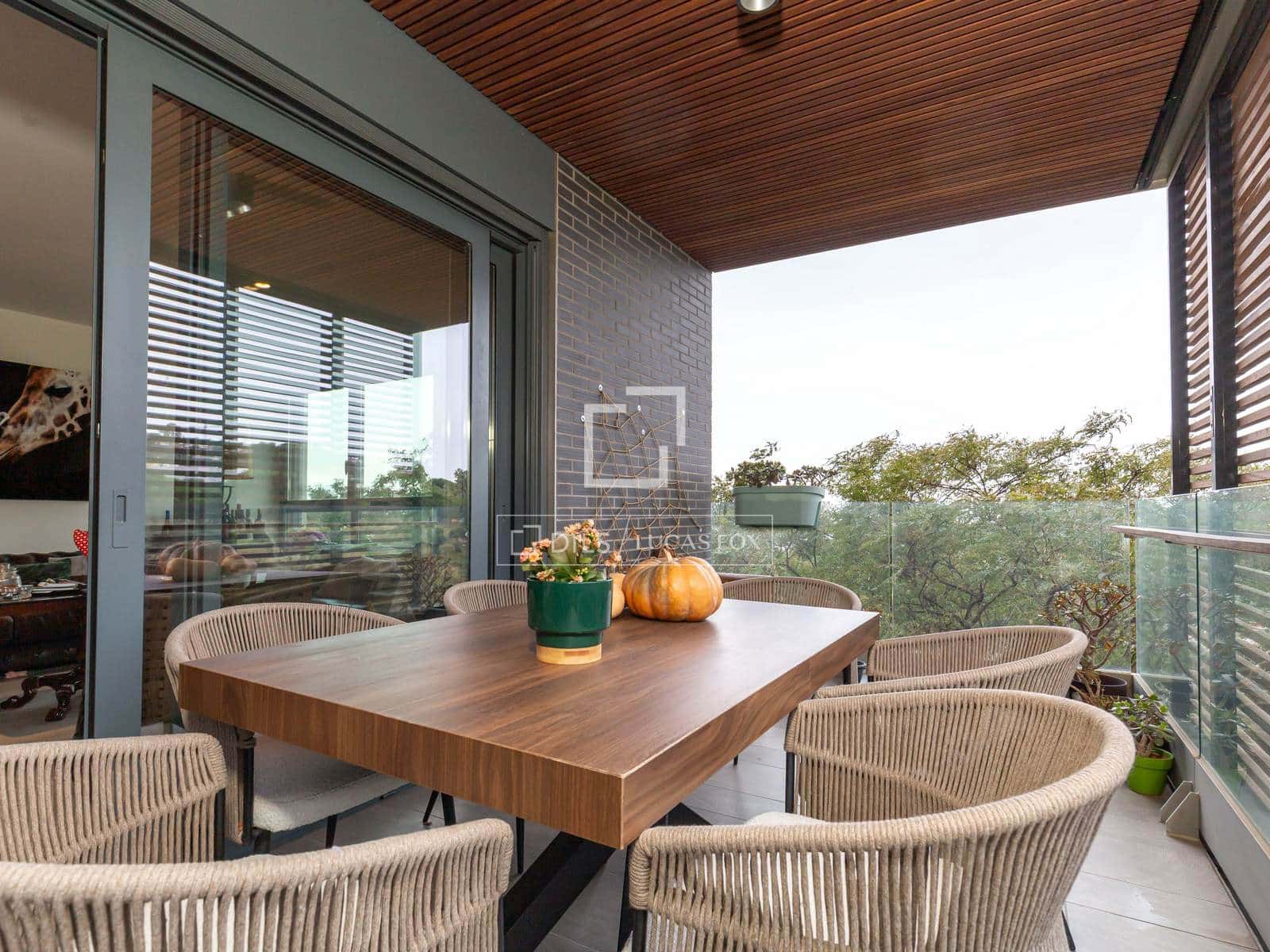 4 Zimmer Apartment zu vermieten in Esplugues de Llobregat mit Pool Garage - 5.000 € (Ref: 9572102)