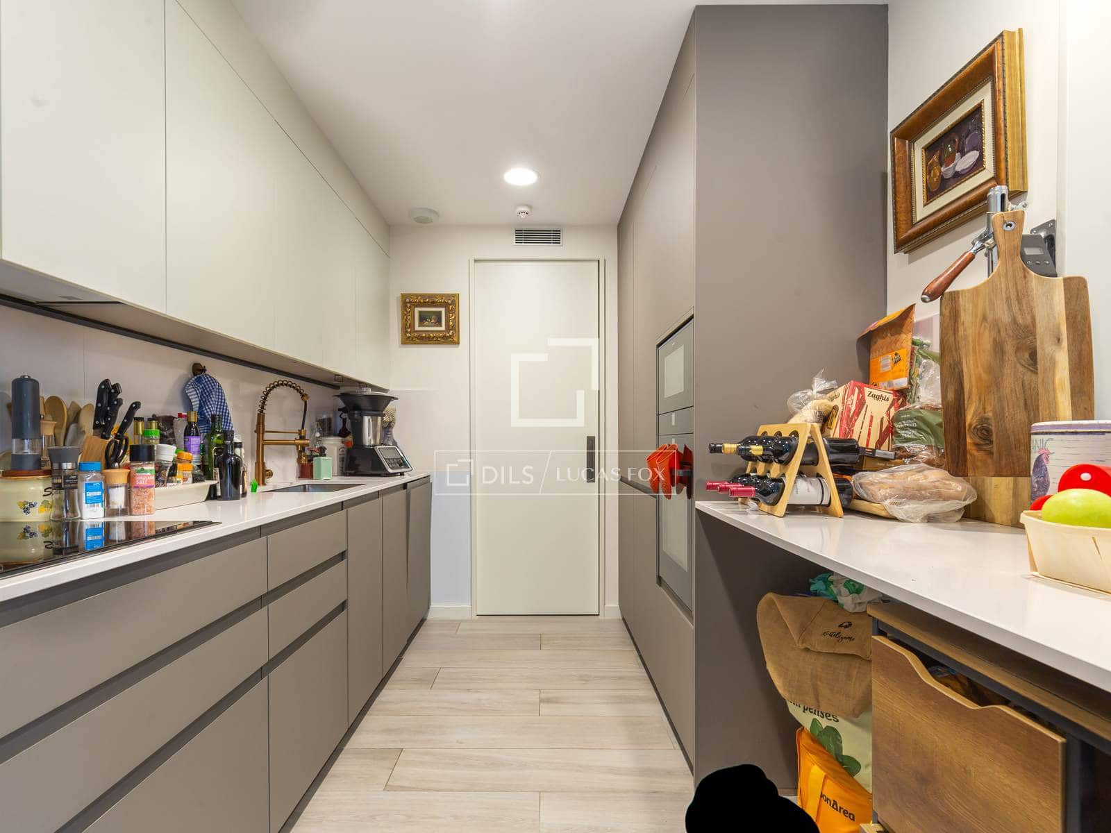 4 Zimmer Apartment zu vermieten in Esplugues de Llobregat mit Pool Garage - 5.000 € (Ref: 9572102)