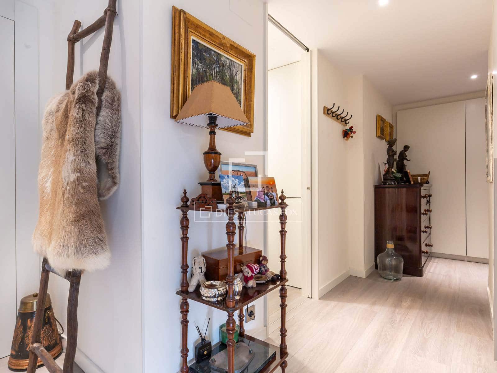 4 Zimmer Apartment zu vermieten in Esplugues de Llobregat mit Pool Garage - 5.000 € (Ref: 9572102)