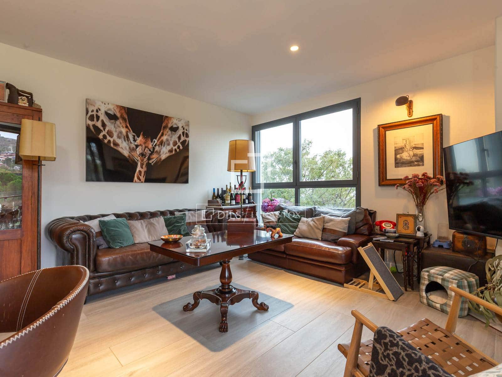 4 Zimmer Apartment zu vermieten in Esplugues de Llobregat mit Pool Garage - 5.000 € (Ref: 9572102)