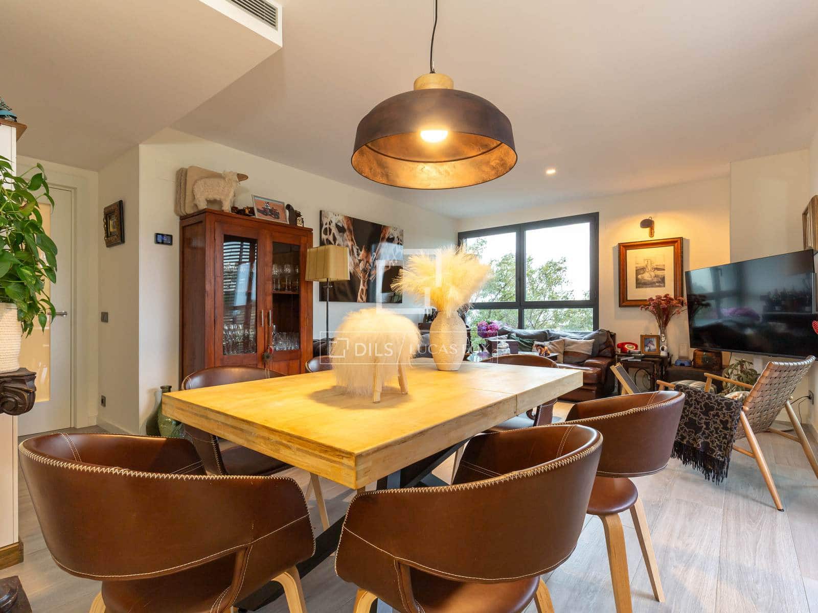 4 Zimmer Apartment zu vermieten in Esplugues de Llobregat mit Pool Garage - 5.000 € (Ref: 9572102)